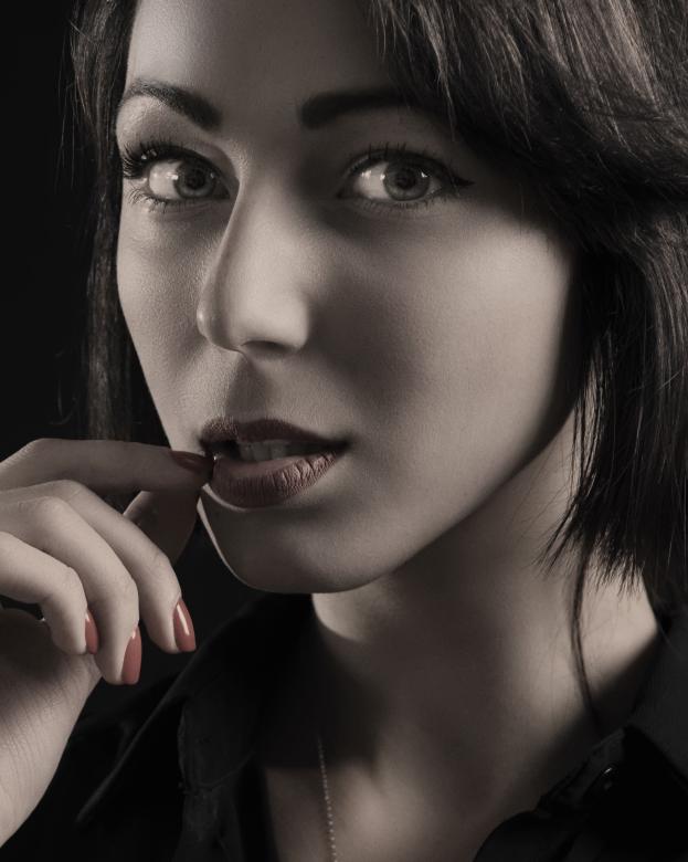 Free stock image of Beauty portrait created by Alexander Krivitskiy