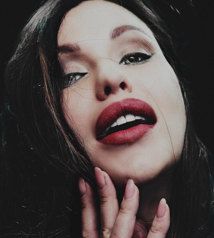 Free stock image of Glamour portrait created by Alexander Krivitskiy