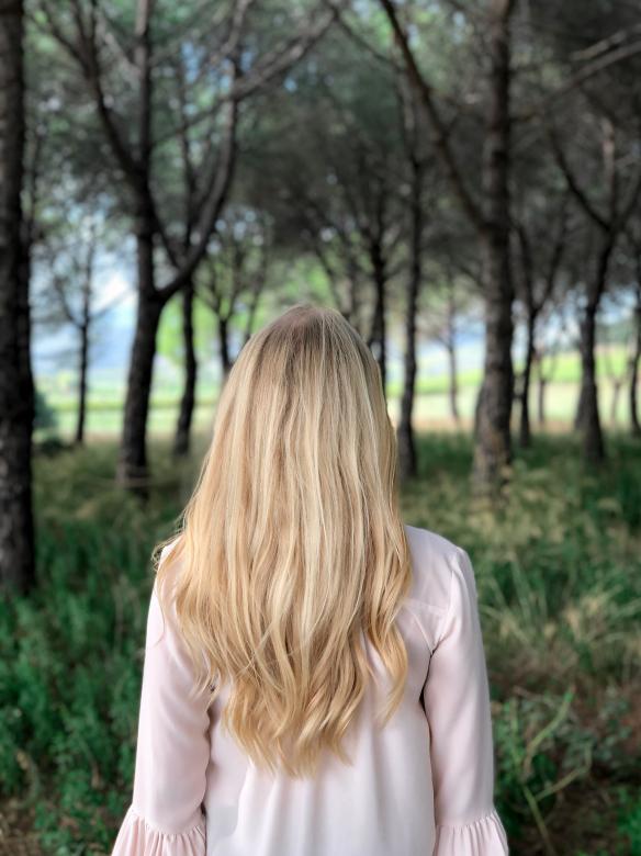 Free stock image of Exploring woman created by Matt Bango