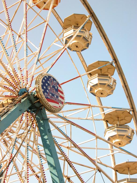 Free stock image of Carnival Ferris Wheel created by Secret Agency