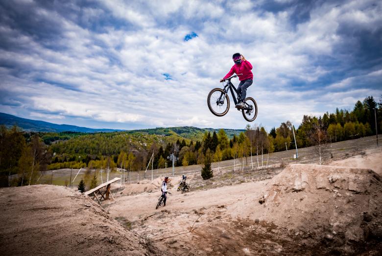 Free stock image of Bicycle jump created by Igor Krivek