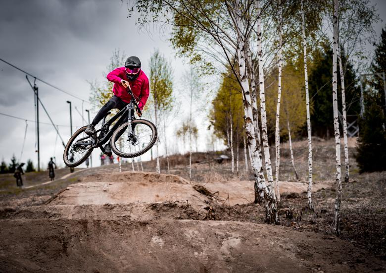 Free stock image of Bicycle jump created by Igor Krivek