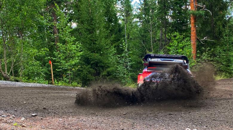 Free stock image of Rally car created by Luscinia