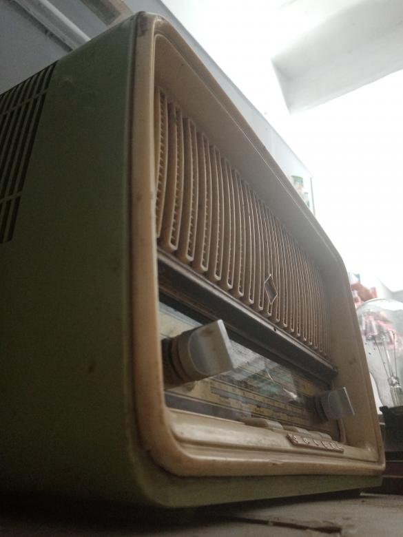 Free stock image of Old Radio created by mahmoud osama