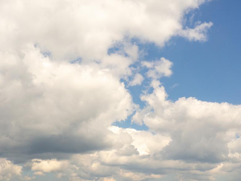 Free stock image of Fluffy Clouds on a Sunny Day created by Teodor Costachioiu